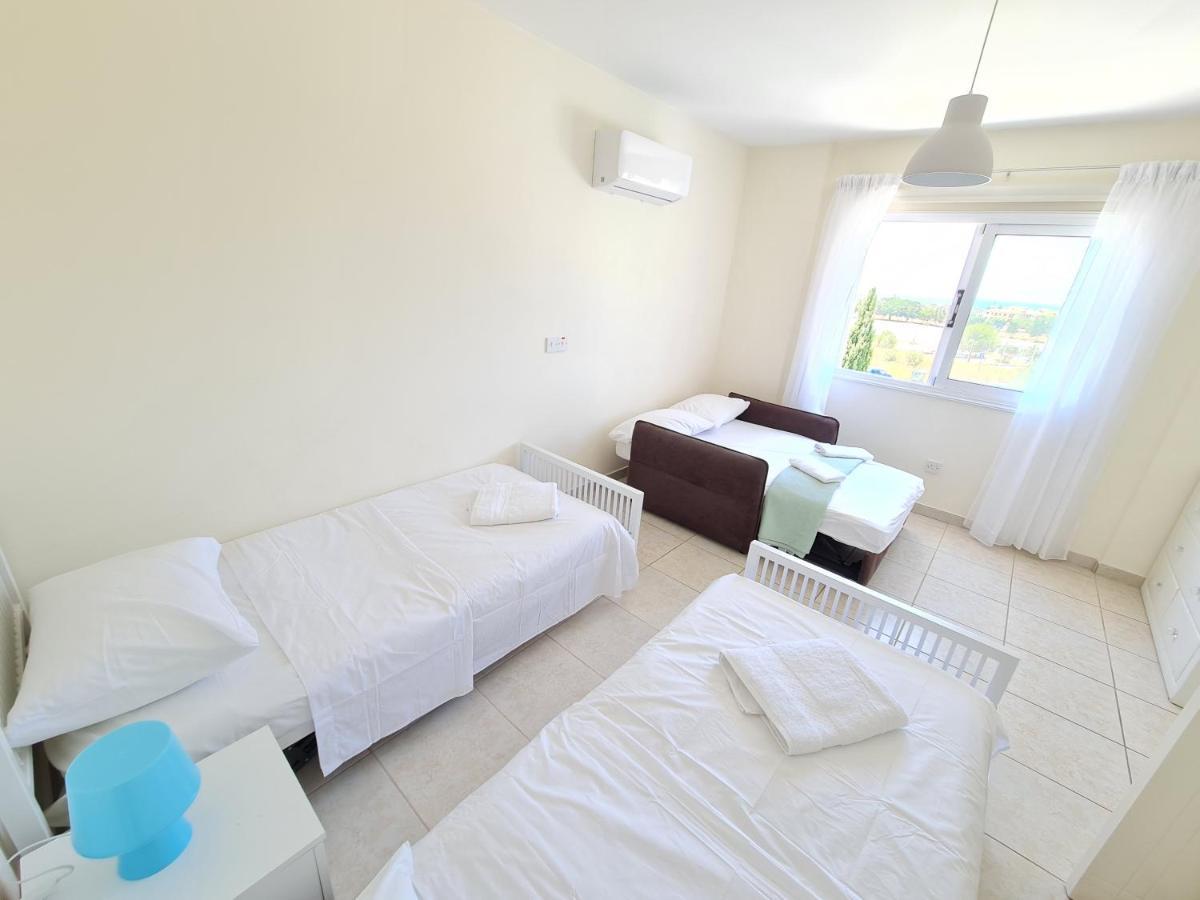 Apartament Stunning Views' With Pool Pafos